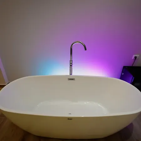 Lumeris Lakeview And *